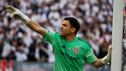 Polémica en la U: Valladares reveló por qué dejó fuera a Cristopher Toselli a última hora ante La Serena