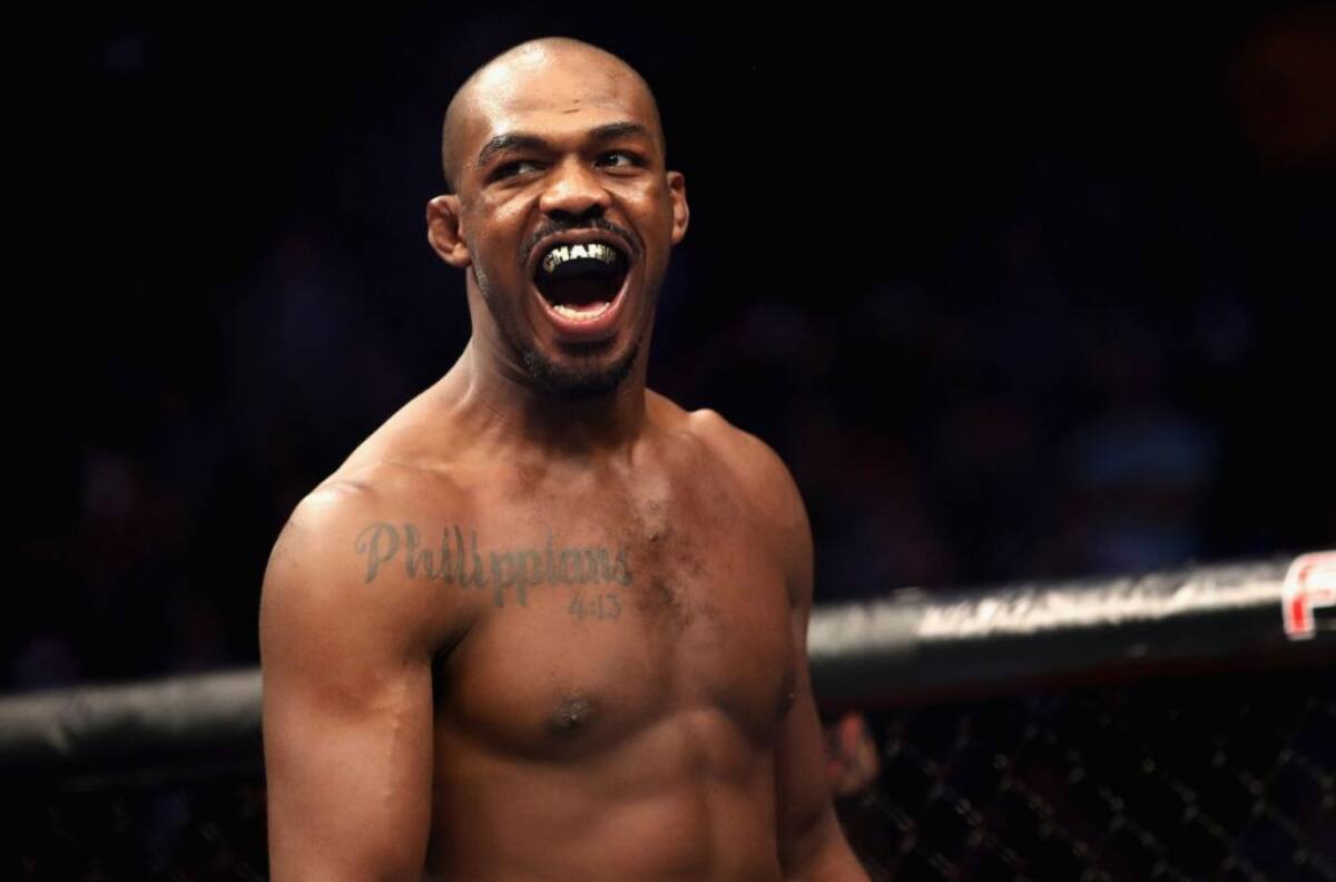 Jon Jones admitió haberse escondido de un control antidopaje debajo de la jaula