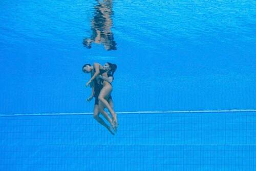 GALERÍA| El impactante desmayo de una competidora en pleno Mundial de Natación