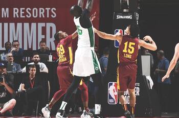 Tacko Fall, el gigante de 2,31 mts que está captando los focos en la Summer League de la NBA