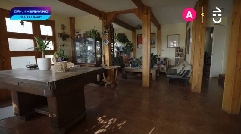 Remigio Remedy realizó un tour por su casa.