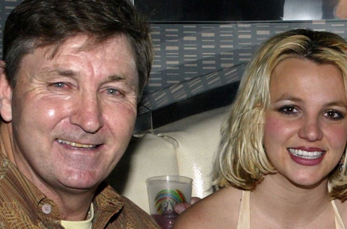 Jamie Spears fue fotografiado en público por primera vez desde el testimonio explosivo de su hija Britney Spears