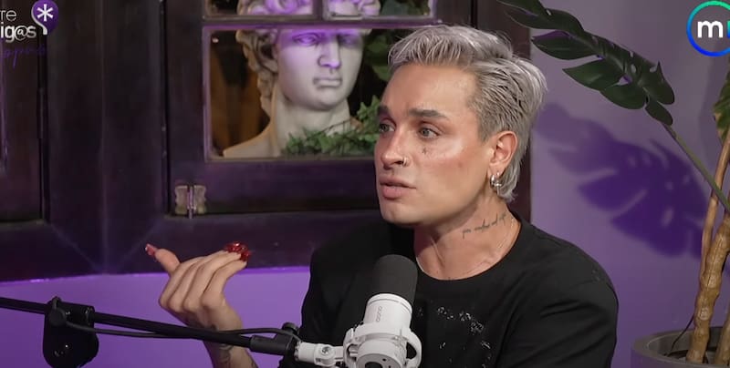 El cantante reveló terrible actitud de Angélica Castro.