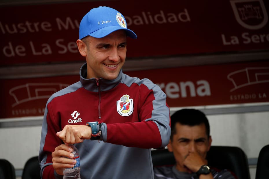 El DT regresa a La Serena. Photosport