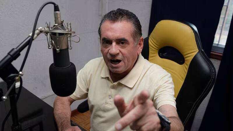 Locutor de Radio Colo Colo FM.