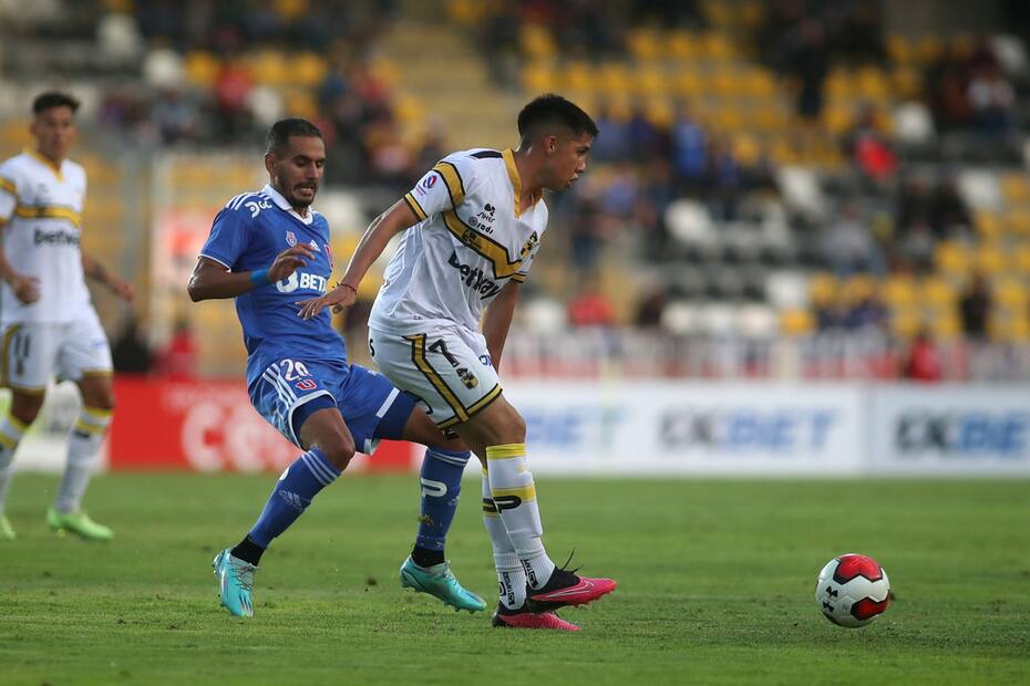 Sebastián Galani es titular en Coquimbo Unido. Crédito: Agencia Aton.