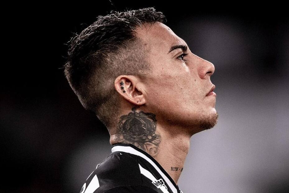 El chileno podría cambiar de equipo en Brasil. Foto: Instagram