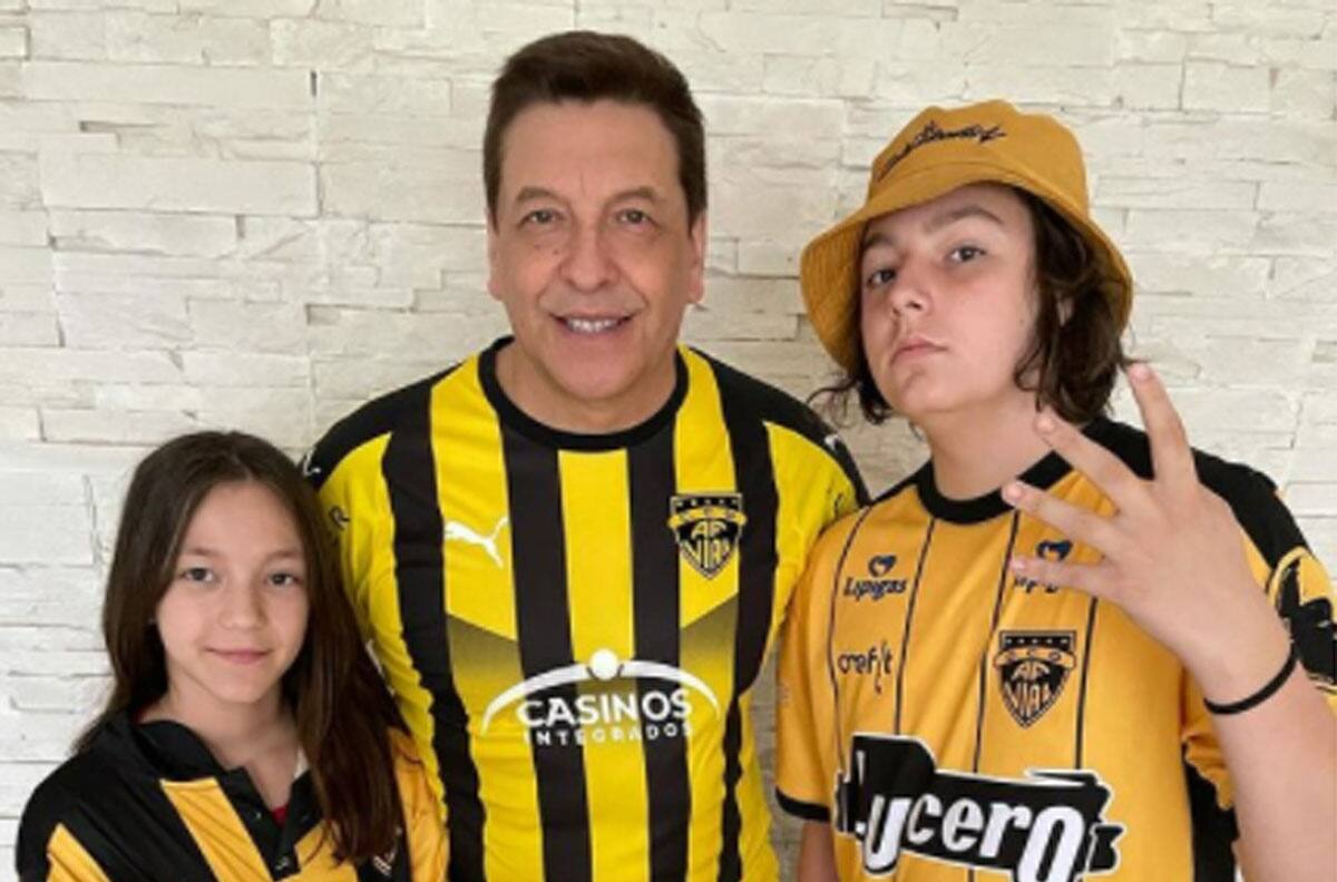 “Peluseando en la casa de la abuelita”: Julio César Rodríguez festejó encuentro familiar de sus hijos Julieta y Joaquín con su madre