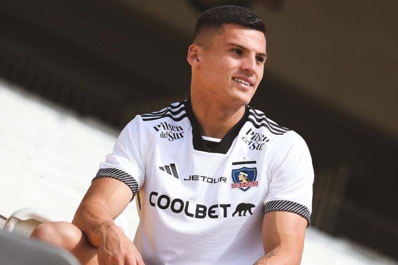 Lucas Cepeda suma apenas 73 minutos en Colo Colo esta temporada