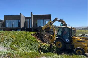 VIDEO | Así fue la demolición de las “Cabañas VIP” de Pupuya