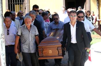 Carlos Caszely y Aníbal Mosa a la cabeza: el emotivo velorio del histórico Jorge Toro