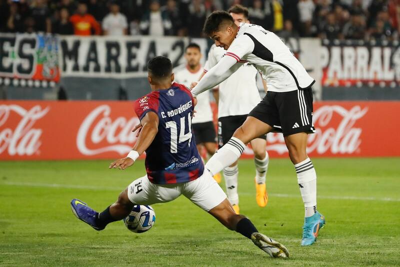 Colo Colo vs Monagas se miden en el Monumental. Foto: Agencia Aton.
