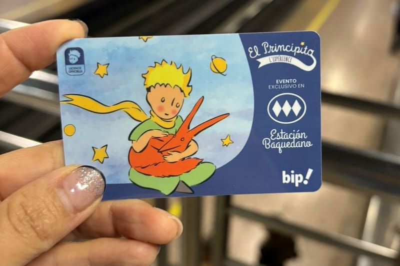Este es el último diseño de la colección del cuento infantil lanzada por la entidad. Créditos: Metro de Santiago.