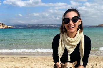 "Hace 18 años no vivía con ellos": Andrea Dellacasa contó por qué regresó a vivir a la casa de sus padres en Argentina