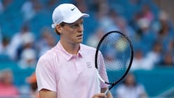 Jannik Sinner va por la historia en Miami: Horarios y dónde ver hoy las semifinales del Masters 1000