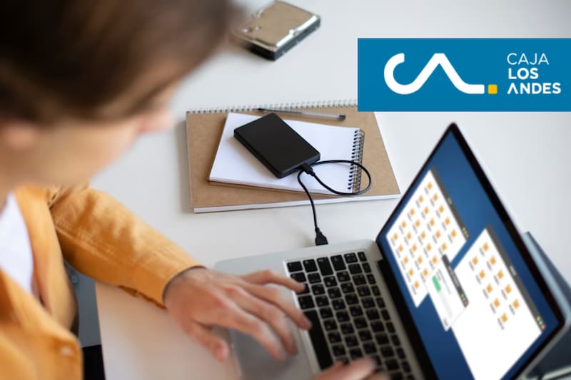 Ofrece cursos gratuitos a sus afiliados.