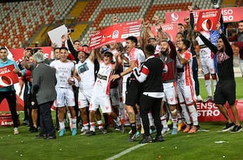 Deportes Copiapó se arma para Primera División y asegura renovación de juvenil de la UC que estaba a préstamo