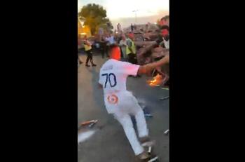 VIDEO | ¿Y si se lesionaba? El casi blooper de Alexis Sánchez en su llegada al Olympique de Marsella