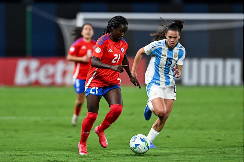 Chile recibirá a Argentina en Valparaíso, en un duelo fundamental en la carrera mundialista. Foto: Prensa Conmebol.