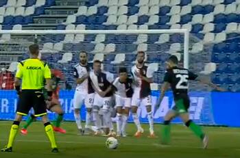 ¡Lo empató Sassuolo! El golazo de Berardi que empata el duelo ante Juventus