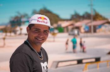 Marcelo Jiménez, referente del skate chileno: "Antes nos miraban como vagos y ahora vamos a los Juegos Olímpicos"