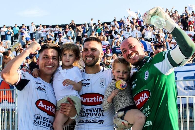 Los Potros ganaron en cancha el ascenso a la Primera B, pero una resta de puntos los condenó a la Segunda División y ahora sufren graves problemas económicos. (Foto: @iamdariomelo)