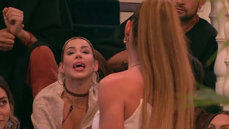 Oriana Marzoli y Gala Caldirola se enfrascaron en una gran pelea.