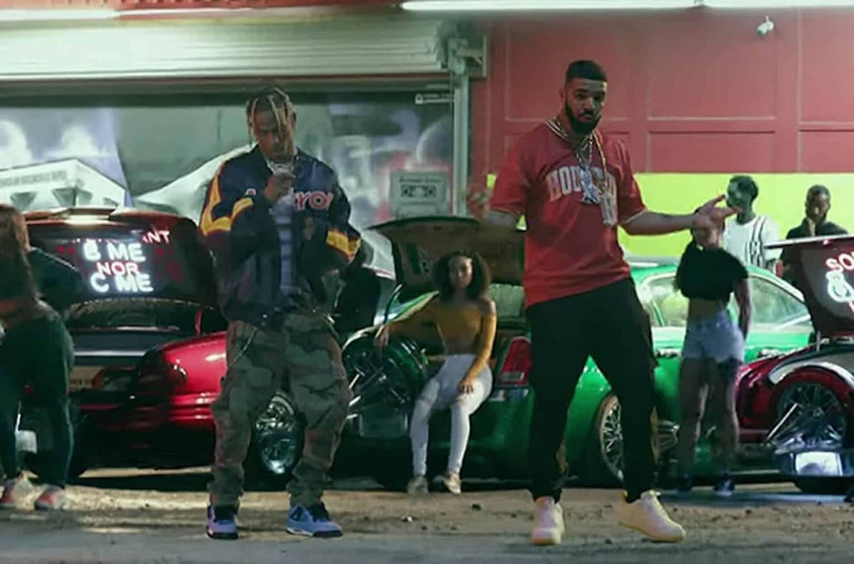 Travis Scott y Drake son demandados por víctima de la avalancha humana en el festival Astroworld