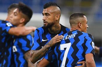 Inter con Vidal durante 45' no tuvo piedad con el Crotone y firmó un resultado tenístico