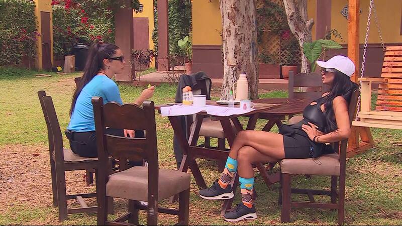 Daniela Aránguiz y Pamela Díaz en "Tierra Brava"