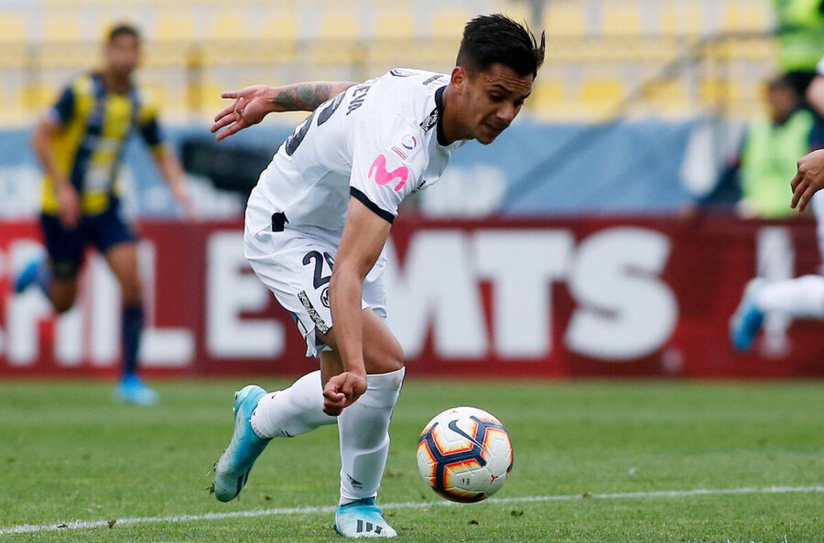 Carlo Villanueva no firmará contrato hasta que modifiquen su cláusula de salida