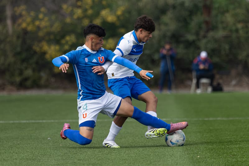 El lateral estará fuera de las canchas por las próximas tres semanas.