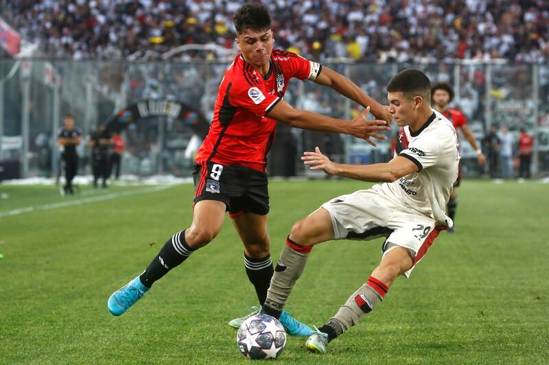 Damián Pizarro será la principal novedad de Colo Colo ante Huachipato. Foto: Aton.