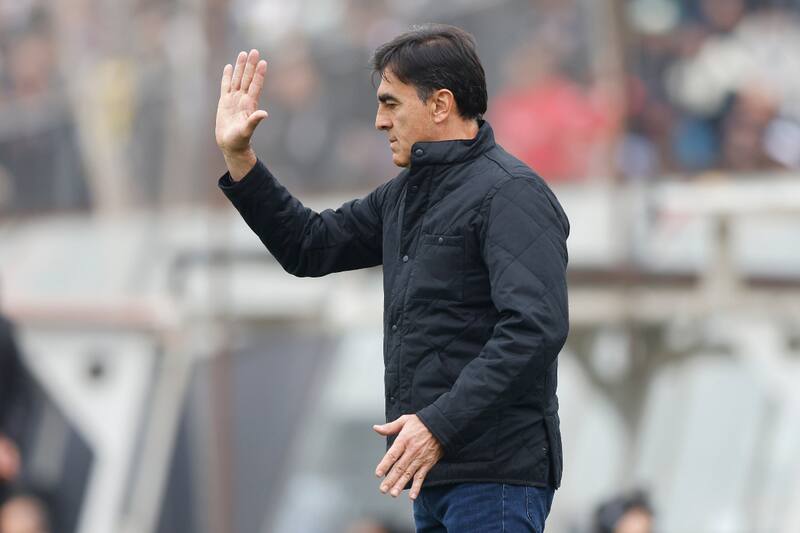 El entrenador de Colo Colo está en medio de una dura polémica. (Foto: Agencia Aton)