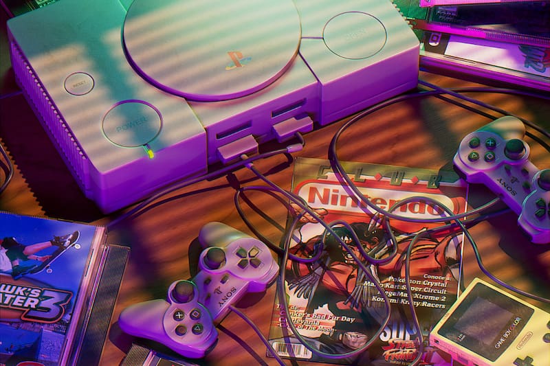 En el listado aparecen juegos de distintas épocas, como la popular consola PlayStation Uno.