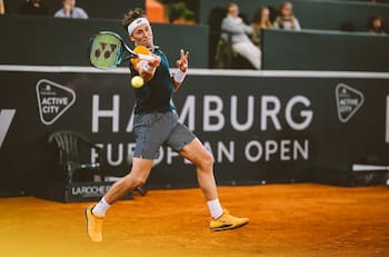 Cristian Garin vs Casper Ruud: ¿A qué hora juegan hoy en el ATP de Hamburgo y cómo ver en vivo?
