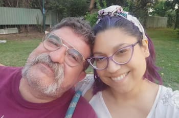 Quién es Paulo Latorre, comunicador audiovisual y esposo de Ale Valle