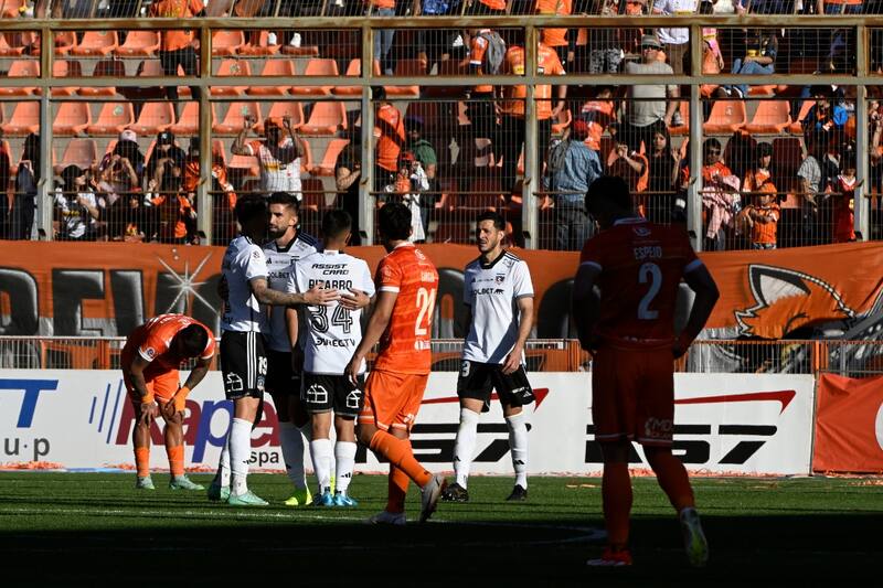 Cobreloa jugando contra Colo Colo en Calama. Foto: Agencia Aton.