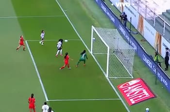 VIDEO | ¿Quién más que tú? Mary Valencia anotó el primero para Colo Colo en los cuartos de Copa Libertadores