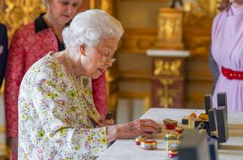 Así se repartirá la billonaria herencia de la fallecida Reina Isabel II