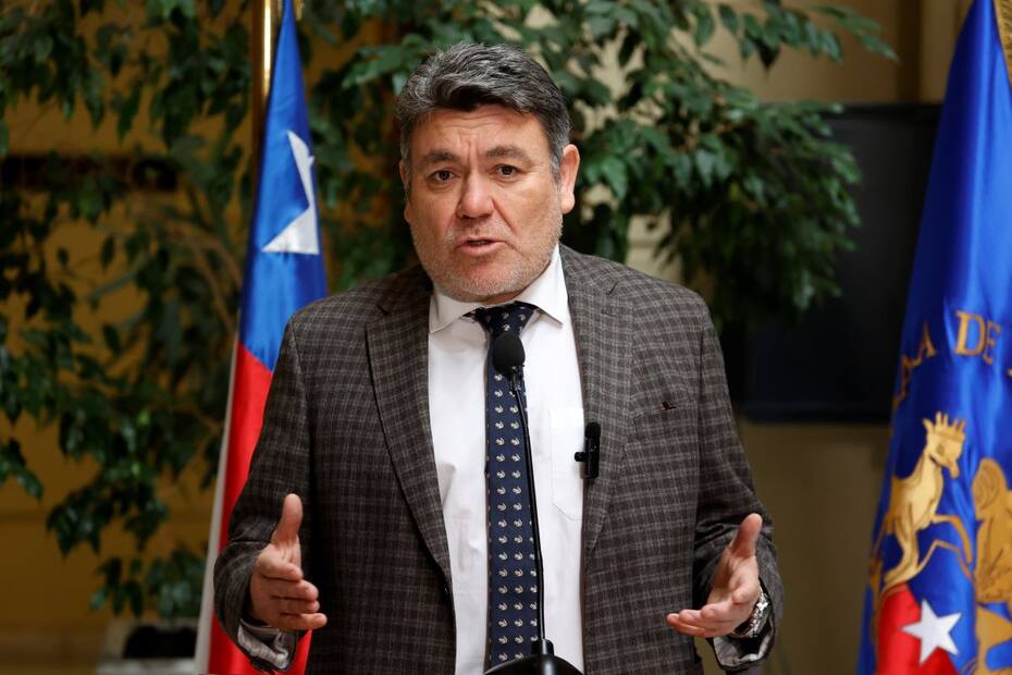 Venegas confirmó su renuncia como presidente de la Comisión de Ética, cargo que ocupaba desde el inicio de este período parlamentario.