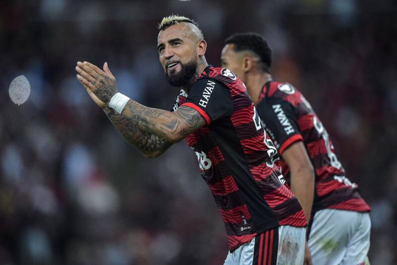 Aruro Vidal no sale del equipo titular.