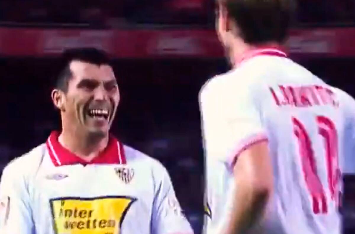 La Liga recordó goleada del Sevilla con Gary Medel protagonista