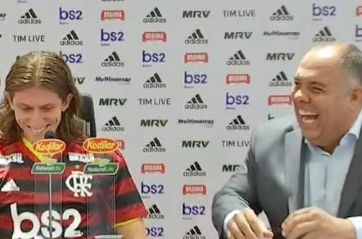 Presentación de Filipe Luis fue interrumpida por el "gemido" de WhatsApp