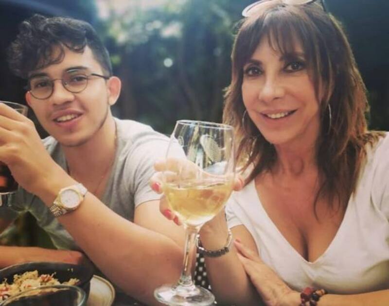 Cristina Tocco y su hijo abogado