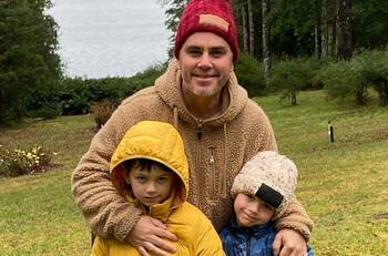 "Se mandó muchas cagadas": José Miguel Viñuela reveló la particular descripción de él que una asistente virtual le dio a su hijo