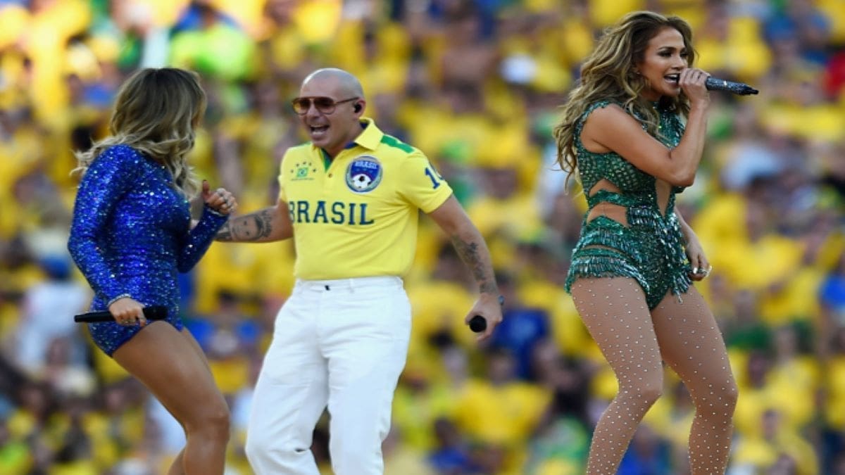 De Shakira a Jennifer López: los artistas que animaron los shows inaugurales de los últimos Mundiales