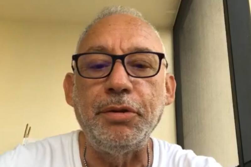 El periodista recibió críticas de un ex amigo.