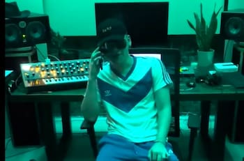 VIDEO | El "Biza" la soltó: Diego Godín fue oficializado en Vélez Sarsfield al más puro estilo Bizarrap