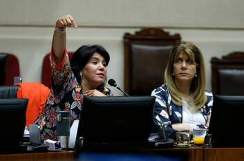 Incertidumbre en la DC: Aplazan proclamación de Ximena Rincón para analizar Elecciones 2021